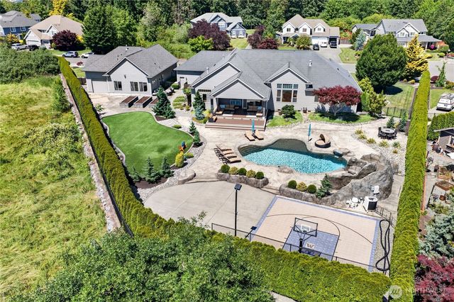 3006 220th Avenue E, Lake Tapps, WA 98391