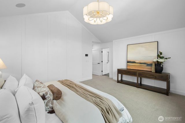 208 35th Avenue E, Seattle, WA 98112