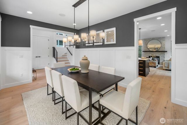 208 35th Avenue E, Seattle, WA 98112