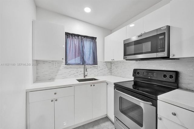 418 NW 47th Street, Miami, FL 33127