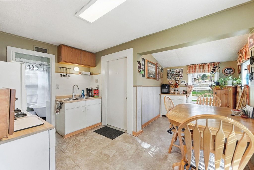 3210 Zane Avenue N, Crystal, MN 55422 — photo 5