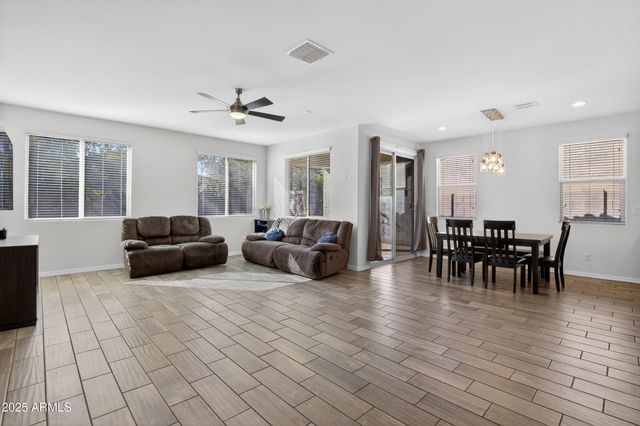 2163 W ASTON Drive, San Tan Valley, AZ 85144