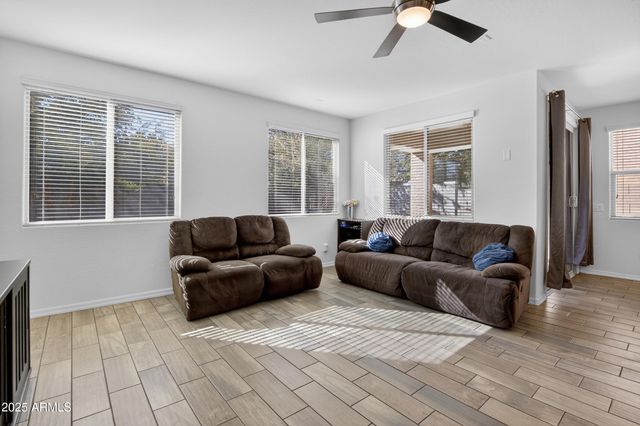 2163 W ASTON Drive, San Tan Valley, AZ 85144