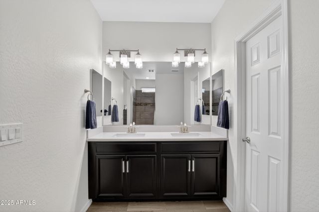 2163 W ASTON Drive, San Tan Valley, AZ 85144