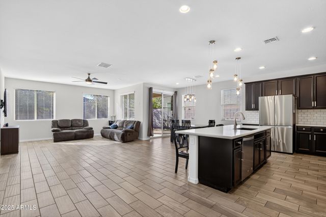 2163 W ASTON Drive, San Tan Valley, AZ 85144