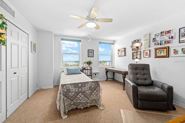 10355 PARADISE BOULEVARD 812, Treasure Island, FL 33706
