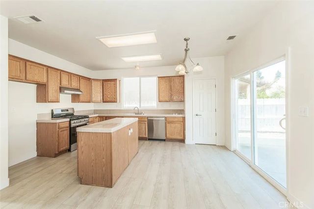 2721 Holland, Clovis, CA 93611