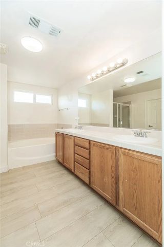 2721 Holland, Clovis, CA 93611