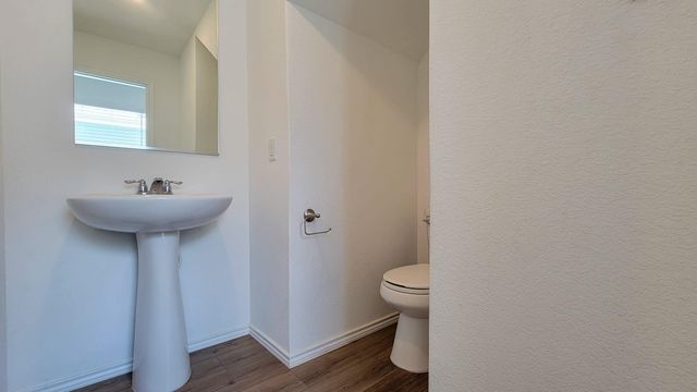 192 Gabbro GDNS, Maxwell, TX 78656