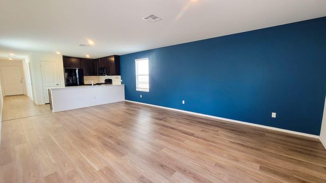 192 Gabbro GDNS, Maxwell, TX 78656