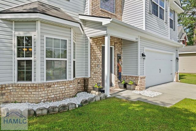 1223 Peacock Trail, Hinesville, GA 31313