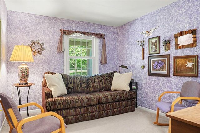 22727 Sunset Drive, Kalamazoo, MI 49009