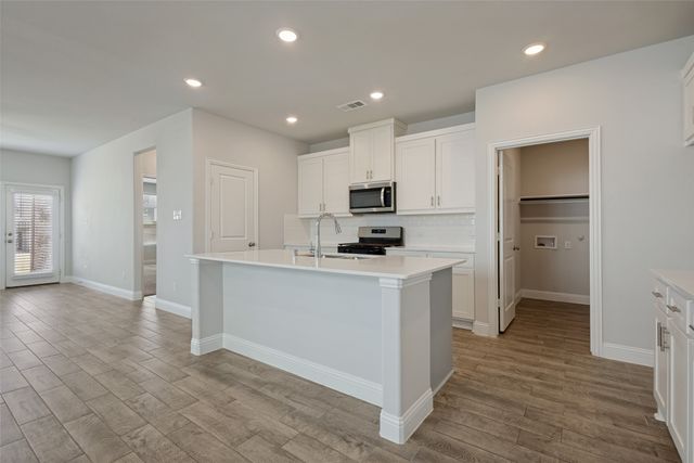 724 Amenduni Lane, Anna, TX 75409