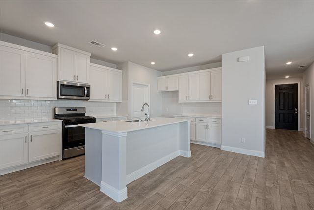 724 Amenduni Lane, Anna, TX 75409