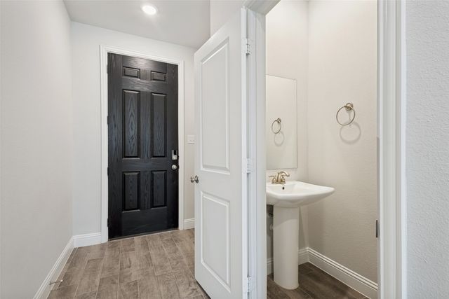 724 Amenduni Lane, Anna, TX 75409