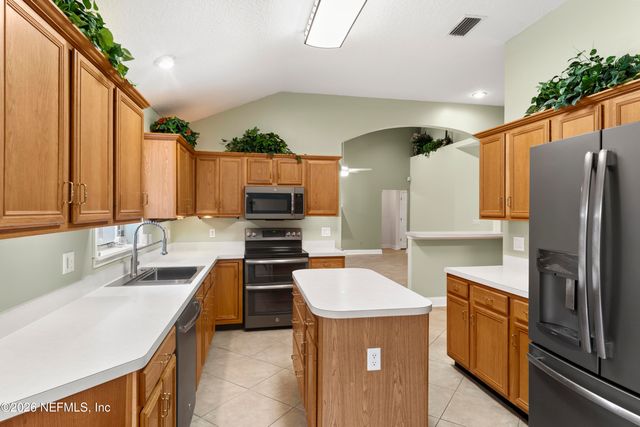1745 FIDDLERS RIDGE Drive, Fleming Island, FL 32003