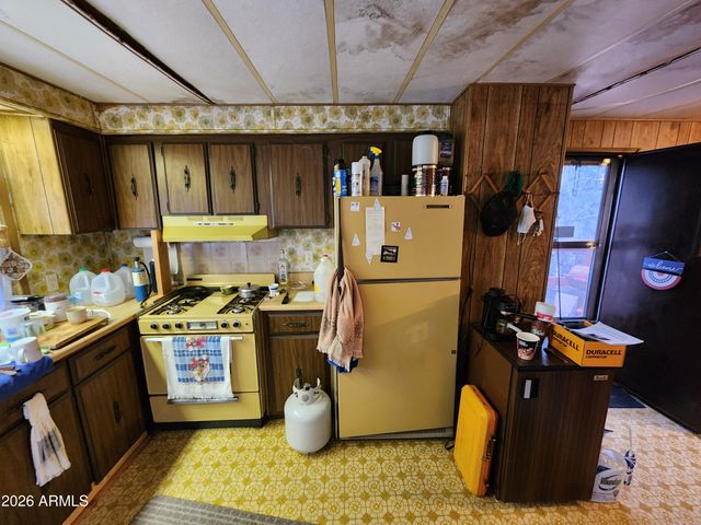 2400 W ROGERS Loop, Show Low, AZ 85901