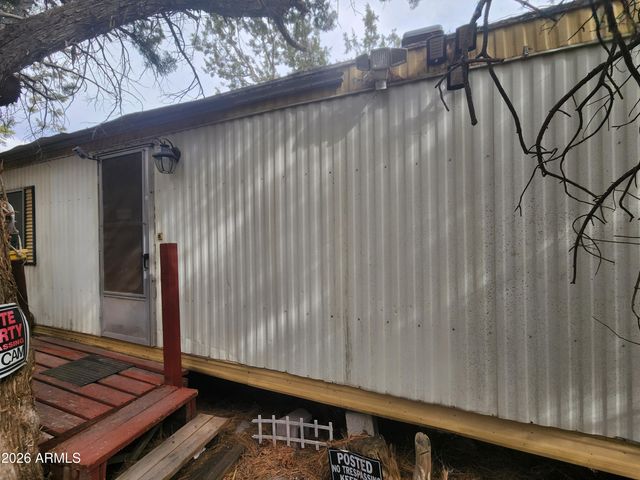 2400 W ROGERS Loop, Show Low, AZ 85901