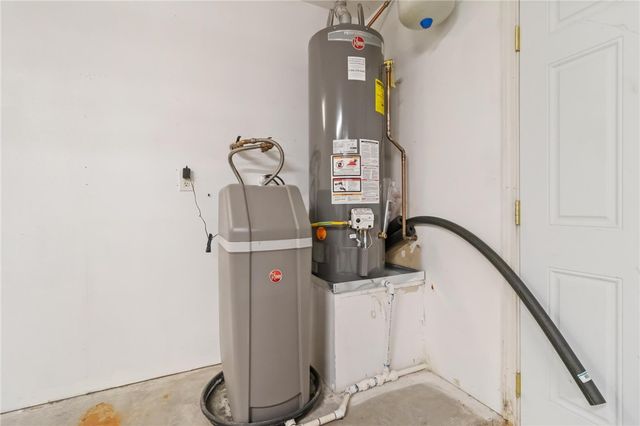 6052 S Bella Vista Drive, Fort Mohave, AZ 86426