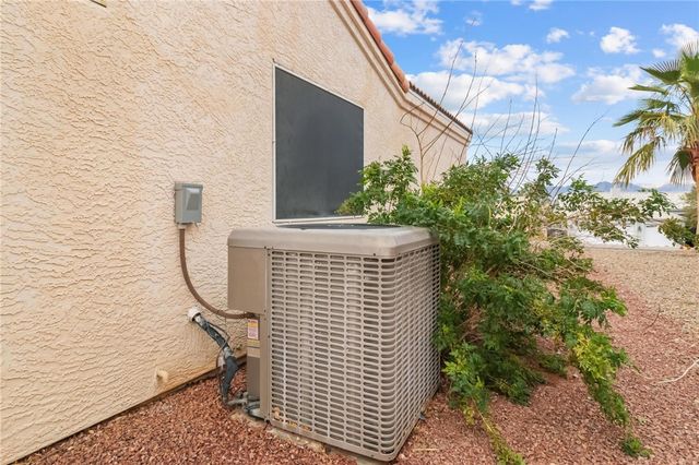 6052 S Bella Vista Drive, Fort Mohave, AZ 86426