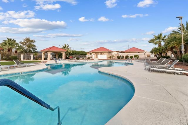 6052 S Bella Vista Drive, Fort Mohave, AZ 86426