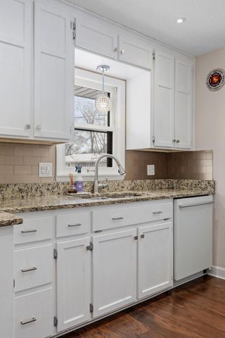 101 W 93rd Street, Bloomington, MN 55420