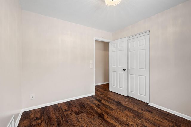 101 W 93rd Street, Bloomington, MN 55420