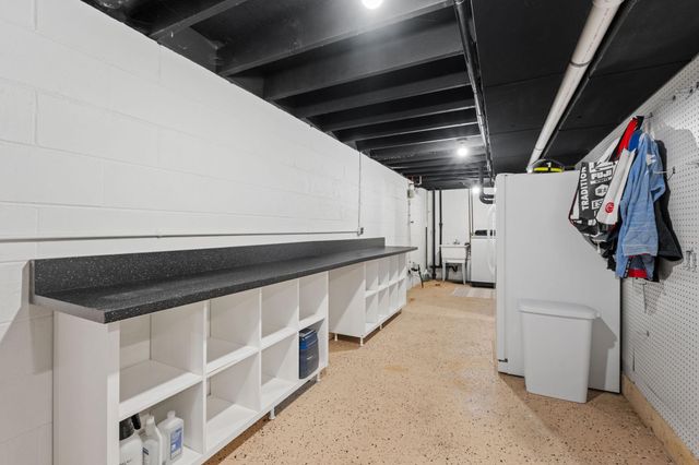 101 W 93rd Street, Bloomington, MN 55420