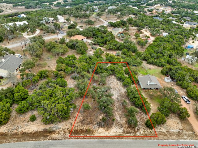 683 Lasso Loop, Canyon Lake, TX 78133