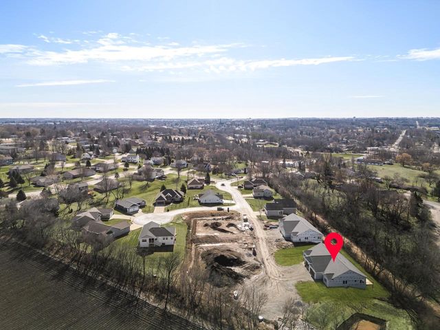 742 Kensington Drive, Ripon, WI 54971