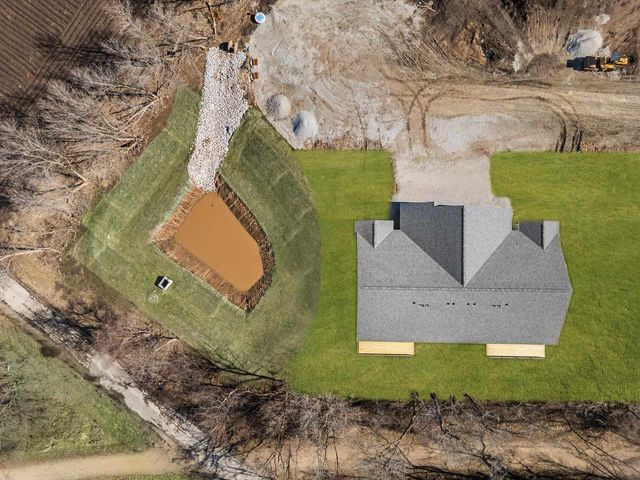 742 Kensington Drive, Ripon, WI 54971