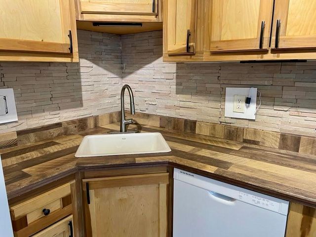 340 NW 19TH Street 1050, Boca Raton, FL 33432
