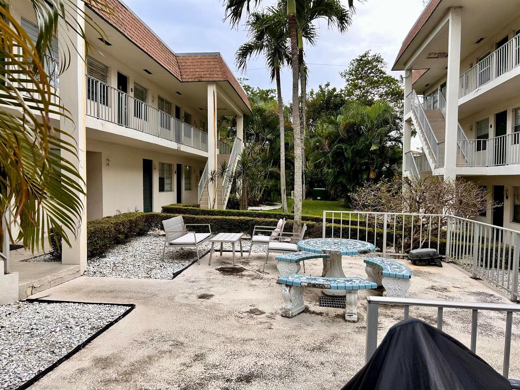 340 NW 19TH Street 1050, Boca Raton, FL 33432