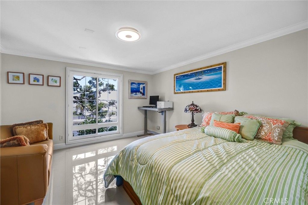 Image 15 of property listing at 500 Cagney 217, Newport Beach, CA 92663