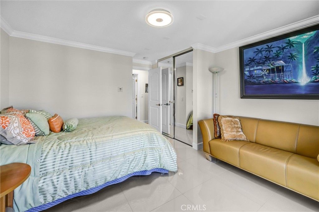 Image 17 of property listing at 500 Cagney 217, Newport Beach, CA 92663
