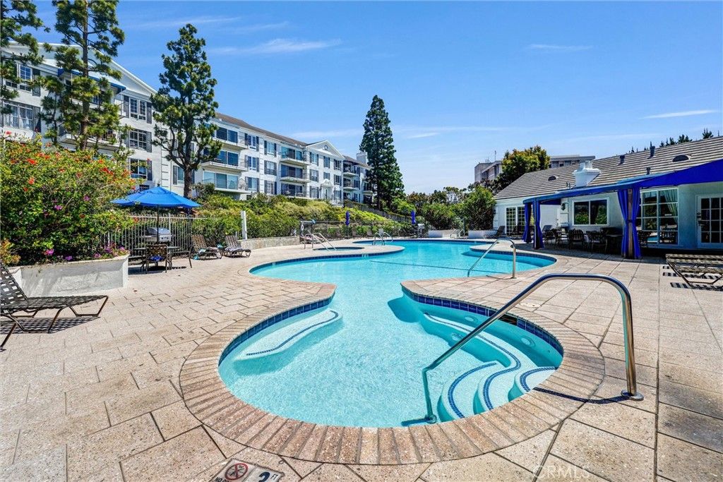Image 22 of property listing at 500 Cagney 217, Newport Beach, CA 92663