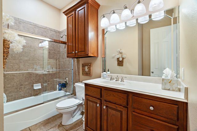 3655 Darnell Dr, Paris, TX 75462
