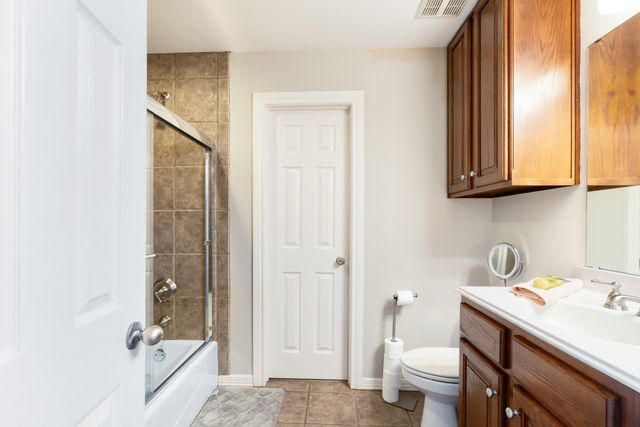 3655 Darnell Dr, Paris, TX 75462