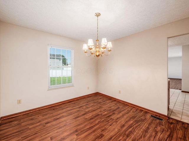 3127 Stouenburgh Drive, Hilliard, OH 43026