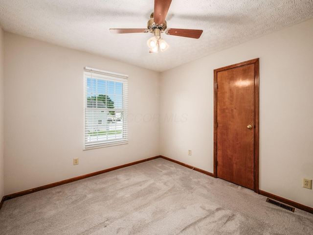 3127 Stouenburgh Drive, Hilliard, OH 43026