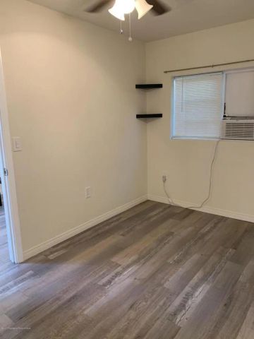10528 Langmuir Avenue, Sunland, CA 91040