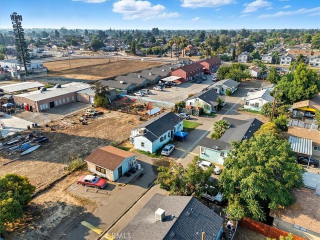 636 E Roosevelt, Visalia, CA 93292