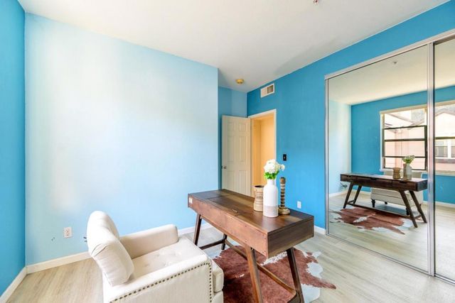 103 Stoneridge Lane 2210, San Francisco, CA 94134