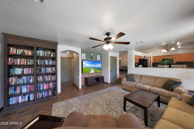 4102 S GOLDFINCH Drive, Gilbert, AZ 85297