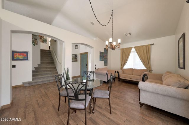 4102 S GOLDFINCH Drive, Gilbert, AZ 85297