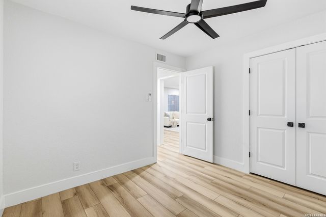 10806 LANDS RUN ST, San Antonio, TX 78230