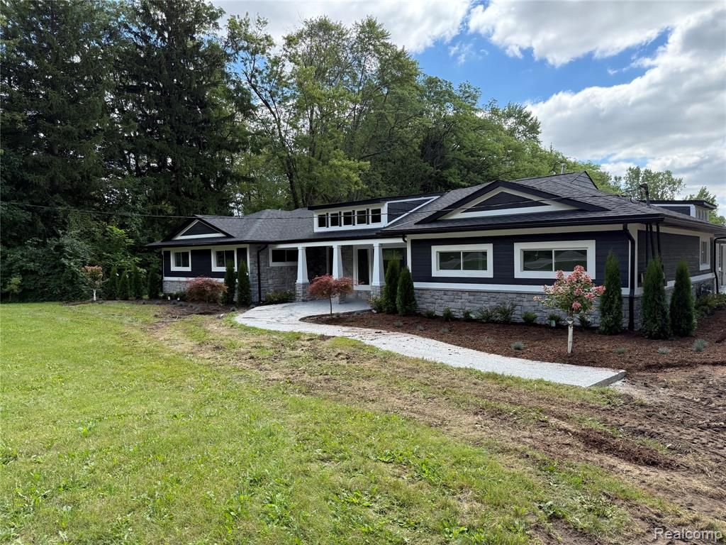 24452 24 Mile Road, Macomb, MI 48042