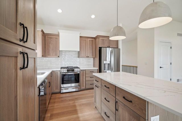 6487 Ridge View Way, Deforest, WI 53532