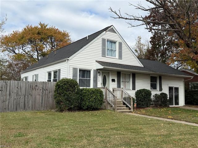 3328 Candlewood DR, Hampton, VA 23666