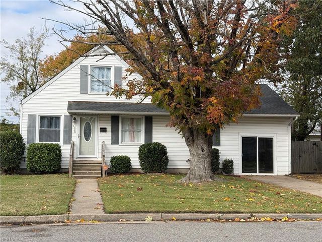 3328 Candlewood DR, Hampton, VA 23666